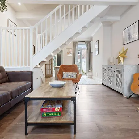 Pass The Keys 52 Rose St - Beautiful Renovated 2 Bed Feriehus *